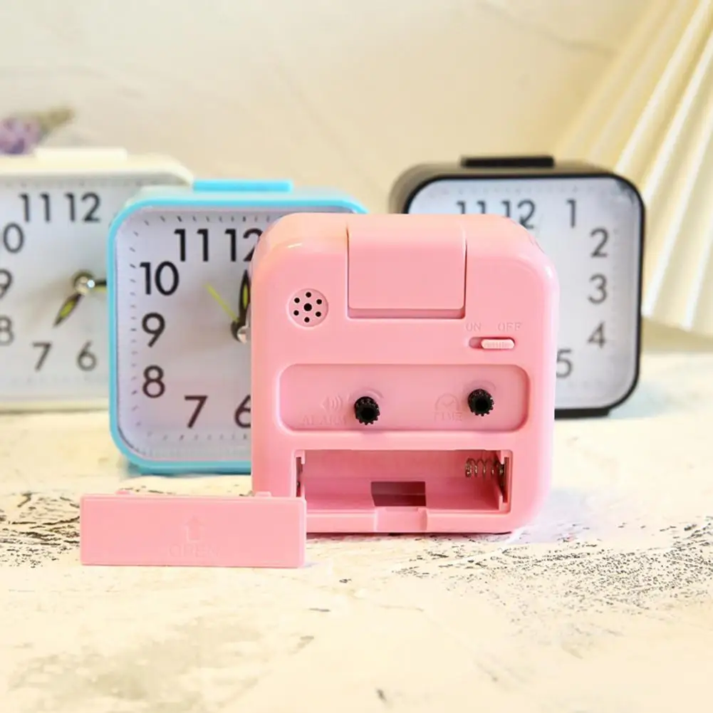 Non Ticking Alarm Clock Battery Powered Silent Bedside Clock Night Light Loud Travel Clock For Heavy Sleepers Kids Elderly