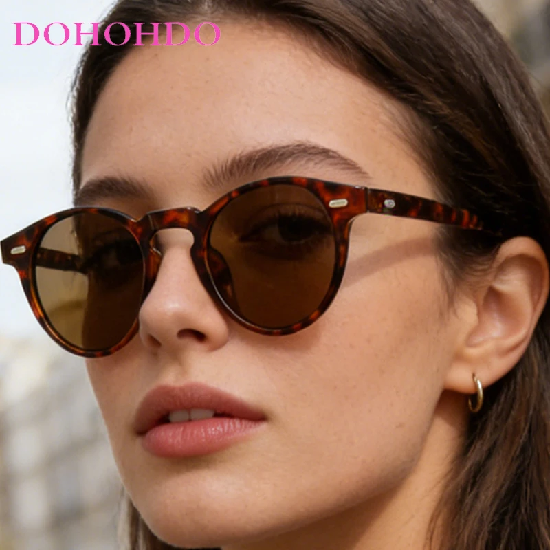 

2026 Classic Luxury Sunglasses Women Vintage Rivets Round Frame Sunglass Men Travel Fishing Driving Shades Eyewear UV Protection