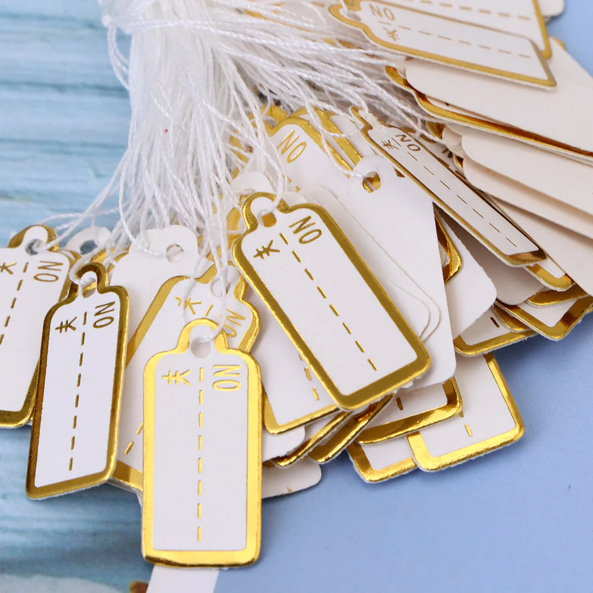 500Pcs Jewelry Price Signs Paper Handwrite Hanging Tags for Necklace Ring Bracelet Earrings Watch Retail Store