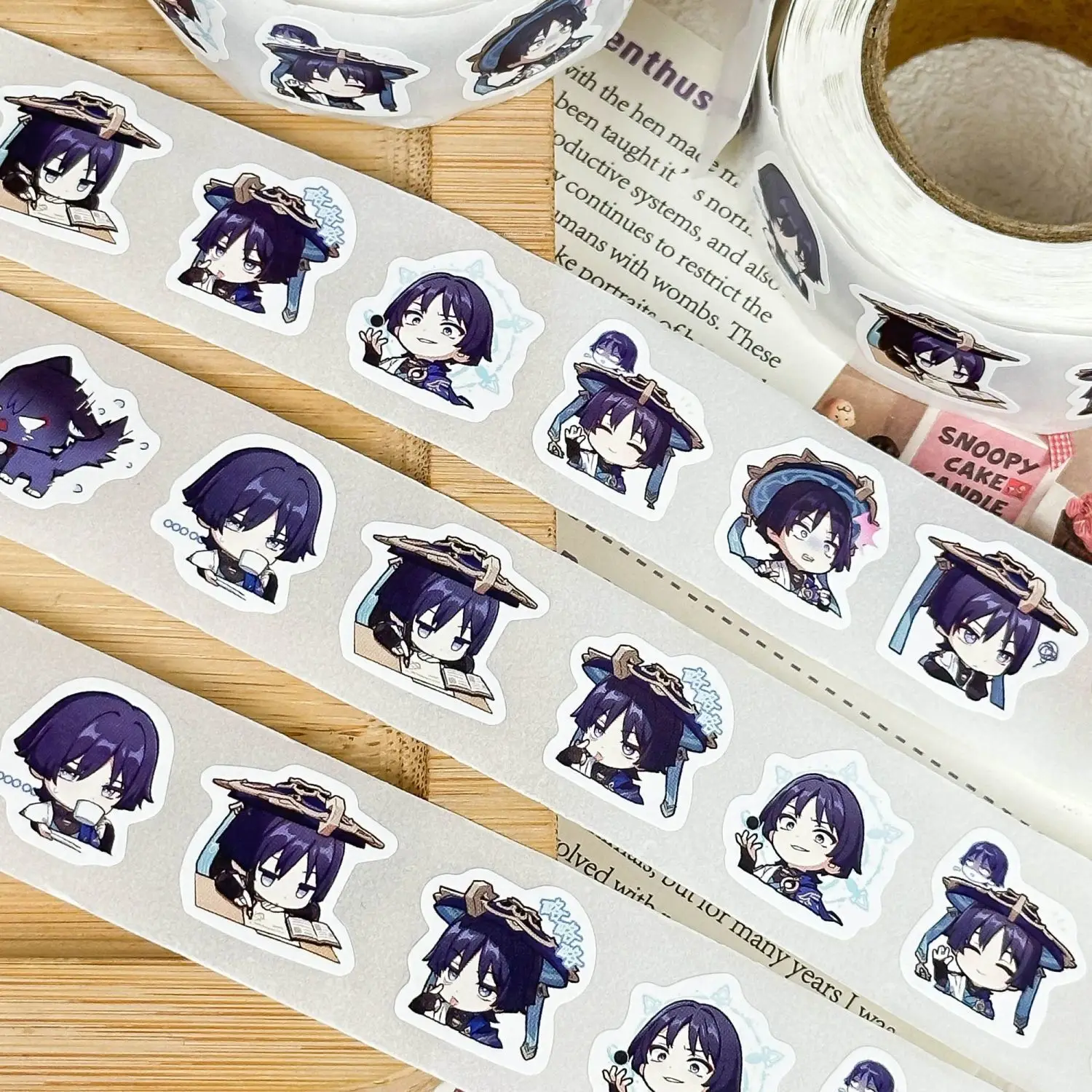 1 rollo de 500 Uds. Genshin Impact Wanderer Anime versión Q cinta decorativa para diario de dibujos animados Kawaii pegatina redonda Seag Girl