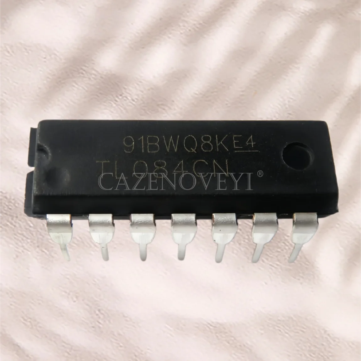 5PCS TL084CN TL084 TL497ACN TL497 TLC274CN TLC274 TLC556CN TLC556 TLE2074CN TLE2074 DIP-14