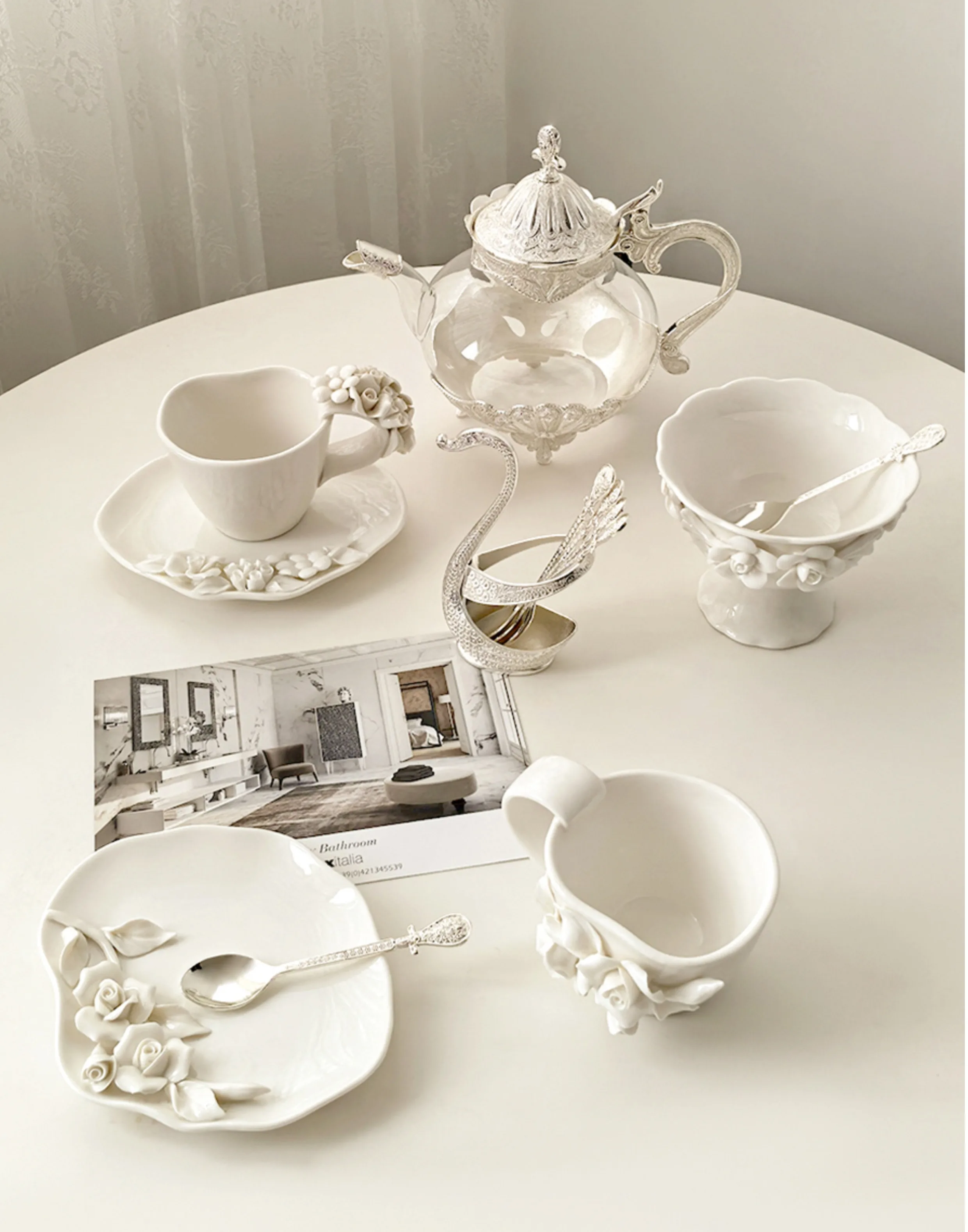 Taza de café/plato de cerámica con flor 3D estilo crema Ins, tazón de postre hecho a mano de alta belleza