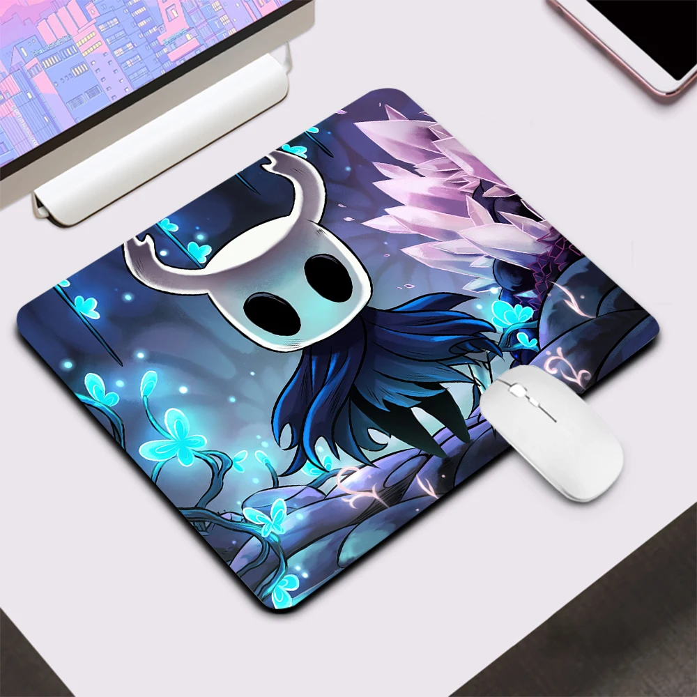 Hollow Knight Small Gaming Mouse Pad, PC Gamer Mousepad, Esteira de Mesa, Silicone, Laptop, Teclado, Computador, Escritório