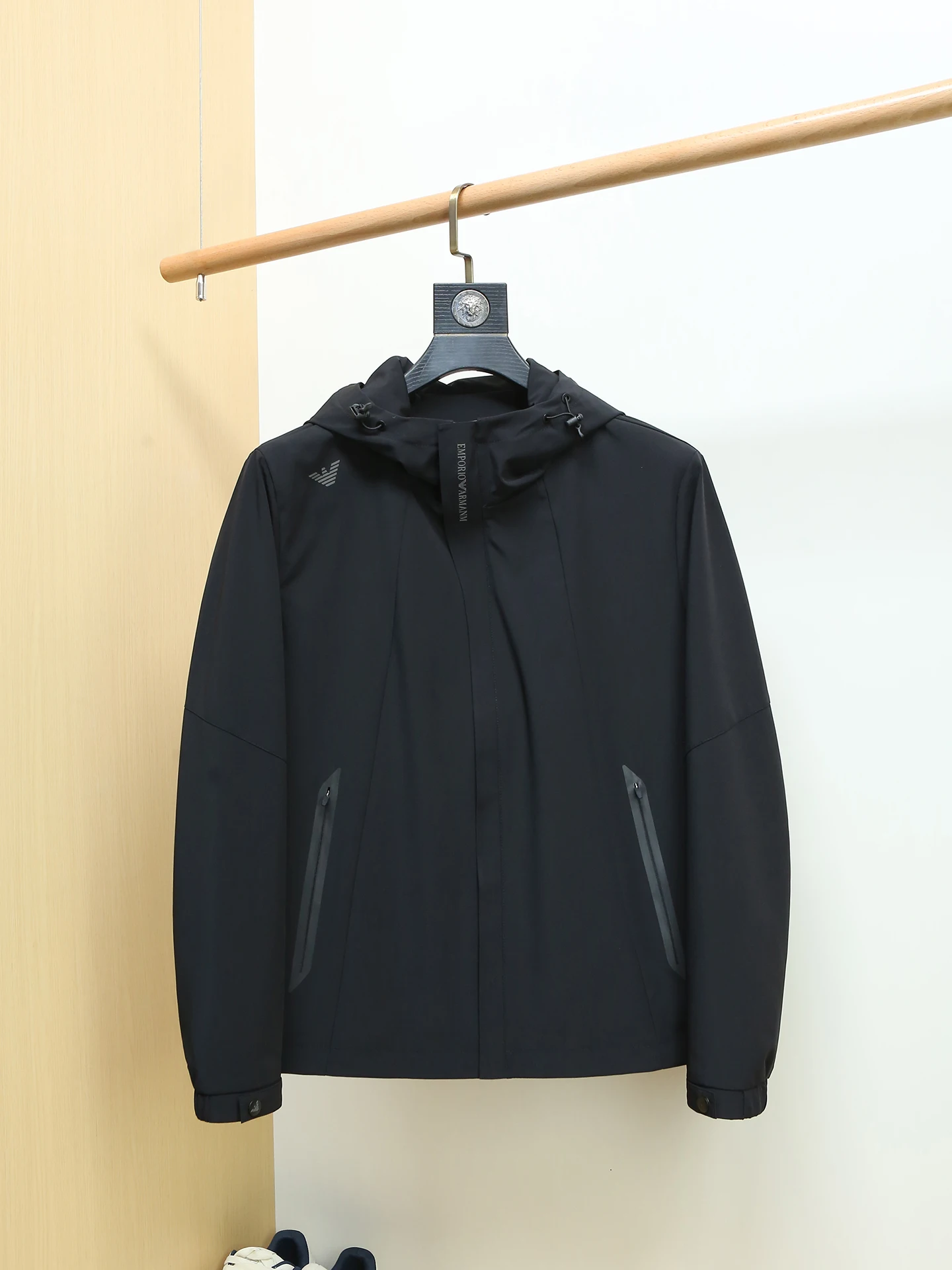 

High-End European Sle Men's Jaet Spring Autumn Hooded Slim Fit Windproof Casual Faionable Polyester Fabric Zipper Closure