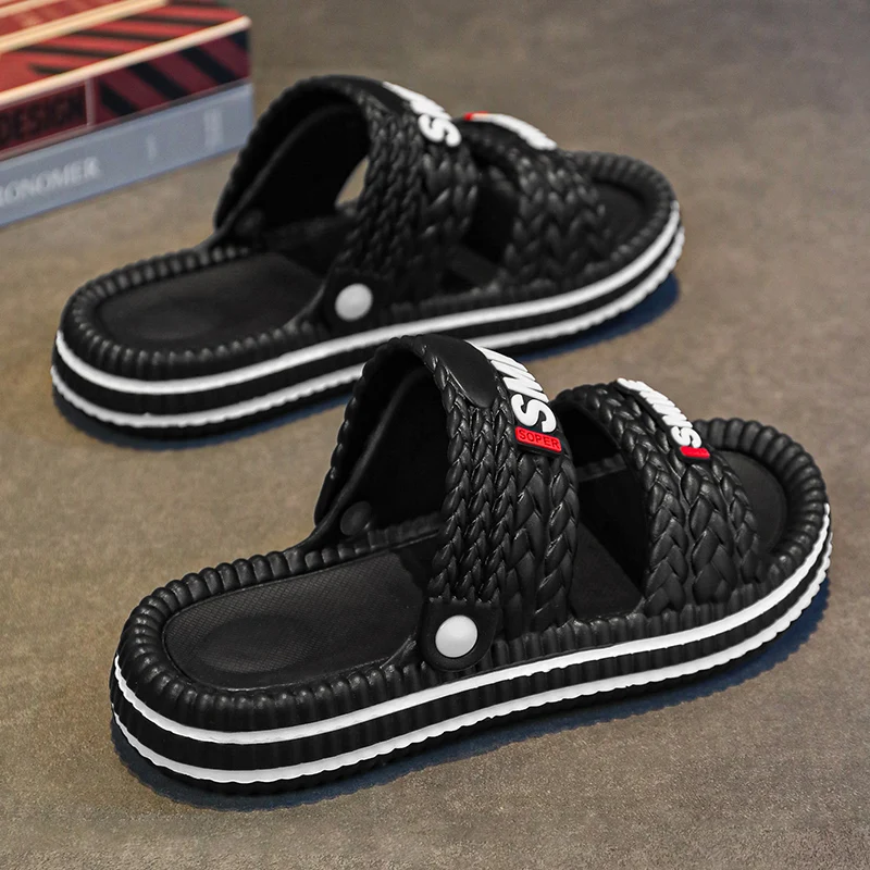 Men's Summer Outdoor Sports Sandals Thick Bottom Beach Slippers Anti-Slip Driving Slippers Fashionable Korean Style EVA Material