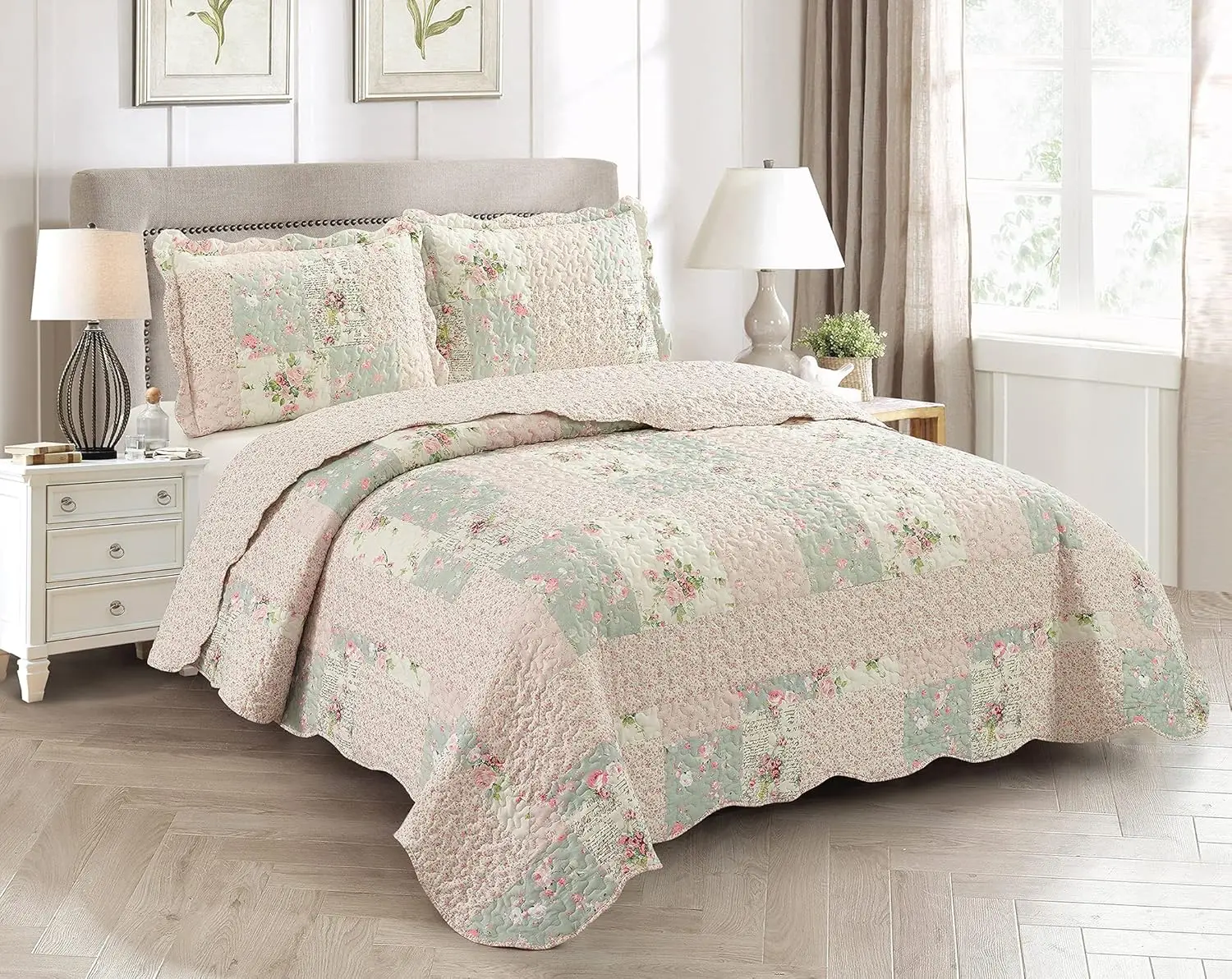 

Rose and Sage Quilt Set, 3-Piece Bedding with Patchwork Design, Reversible and Washable, Full/Queen Size