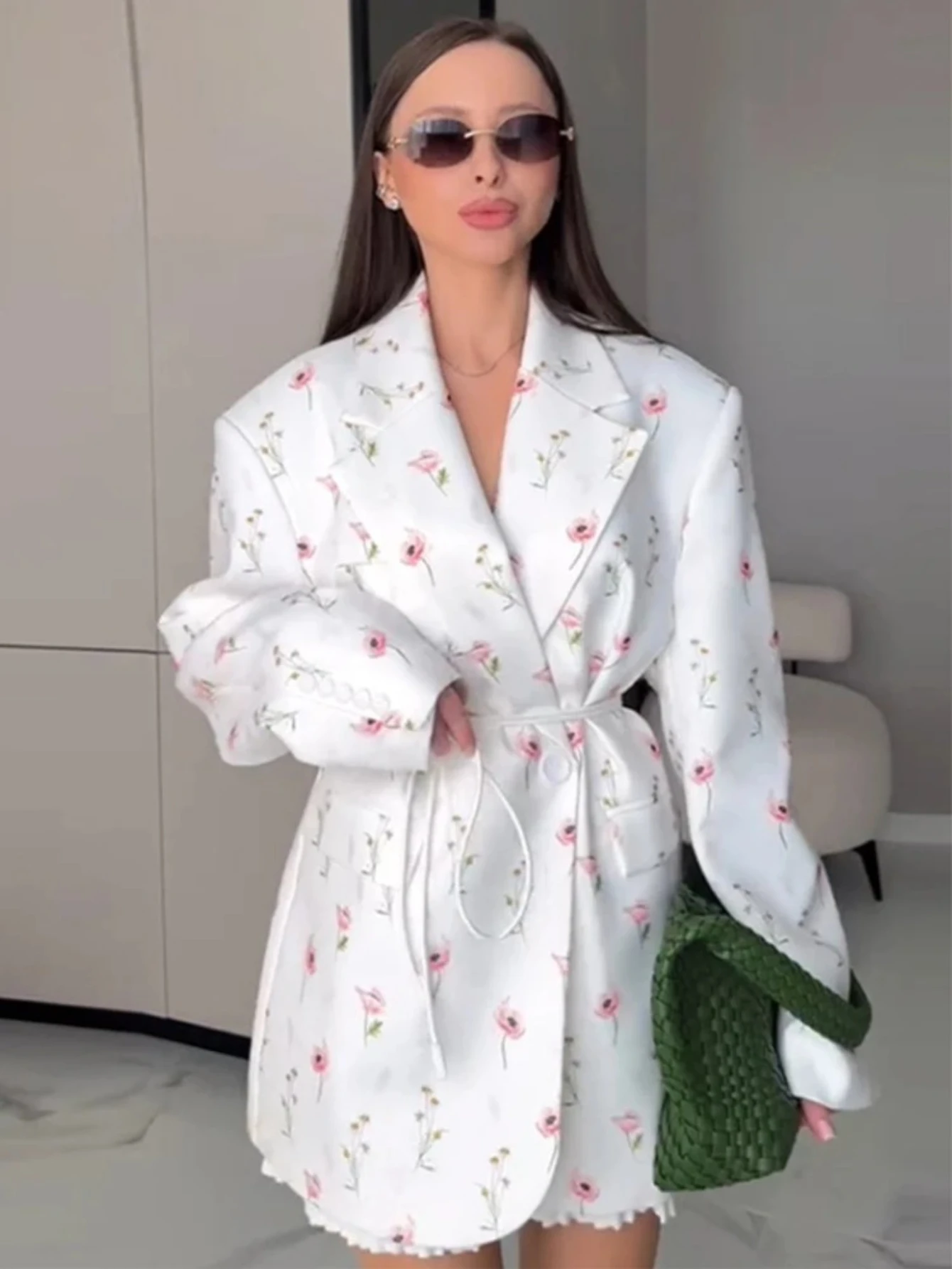 

Women's Floral Printed Office Wear Blazer Coat Long Sleeve Flap Pockets Lace-up Blazers