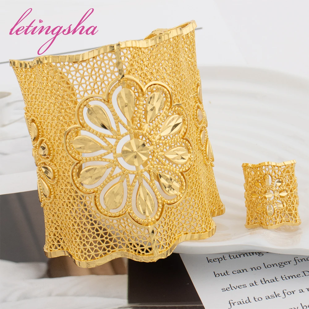 Hohles Modisches Goldfarbenes Manschettenarmband, Ring, Kupferlegierung, Vergoldeter Schmuckset, Armreif für Damen, Täglicher Gebrauch, Party, Hochzeitsgeschenke – Detail 11