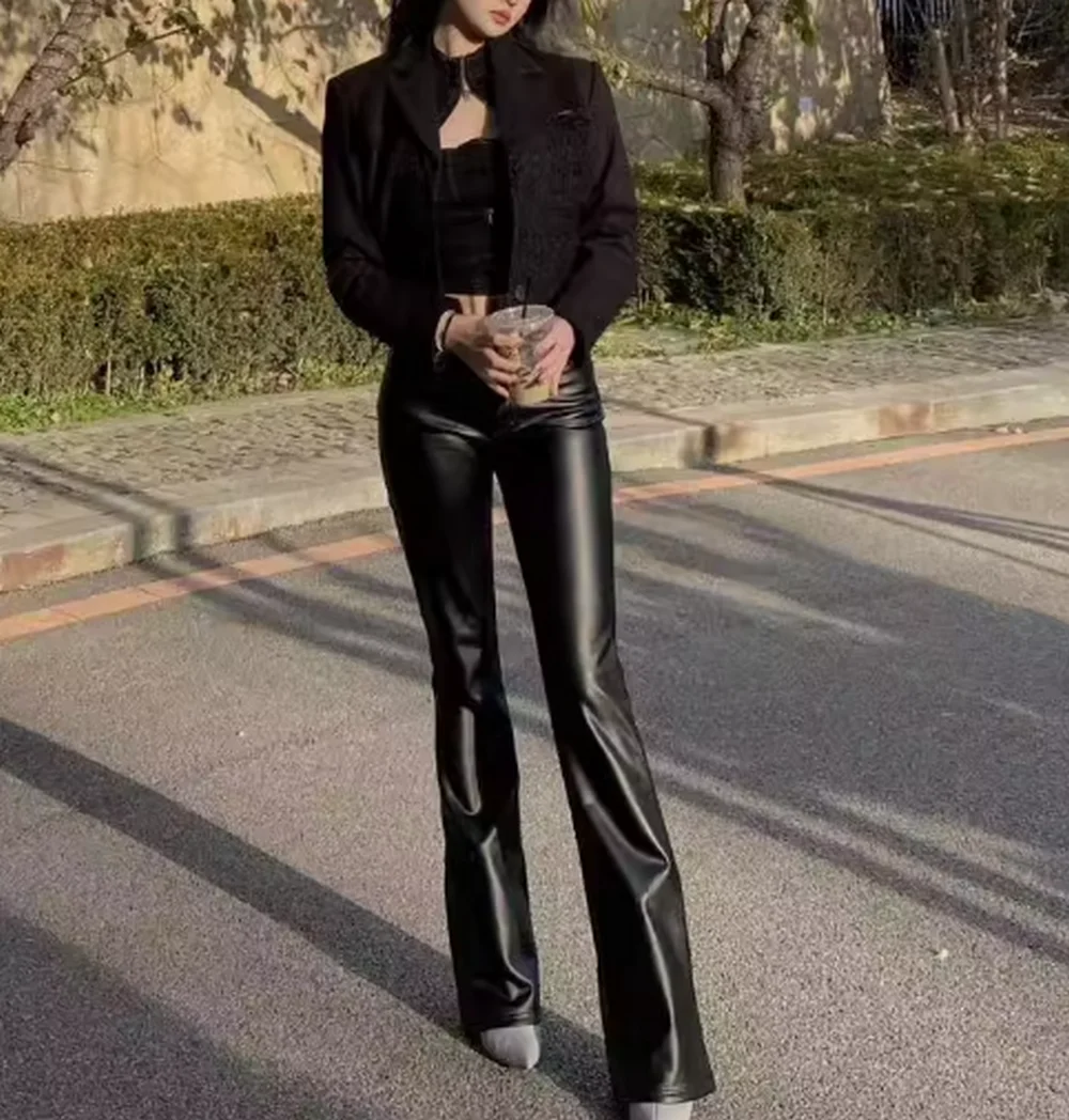 背の高い女性向け フェイクレザー フレア レギンス ロング ハイウエスト ストレッチ シャイニー レギンス ベルボトム プレザー風 フィット プレザー風パンツ