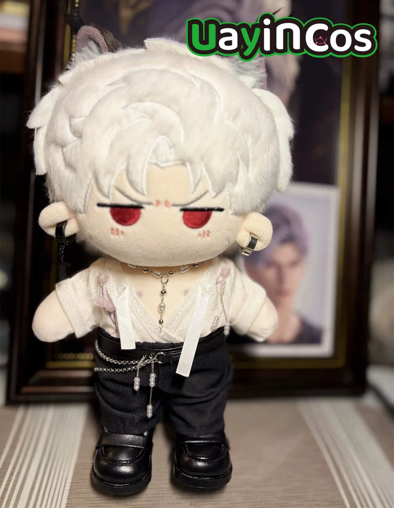 

В наличии: Комплект одежды для куклы 20 см Love and Deepspace (Силус, Рафаэль, Калеб) – рубашка, брюки, обувь, ремень, ожерелье, костюм. Игрушка по аниме-игре.