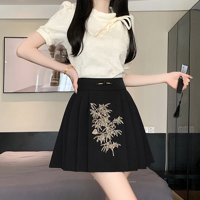 2024 Spring and Summer New Chinese Style Women Improved Short Skirt for Women with Black Flower Embroidery Pleated Short Skirts