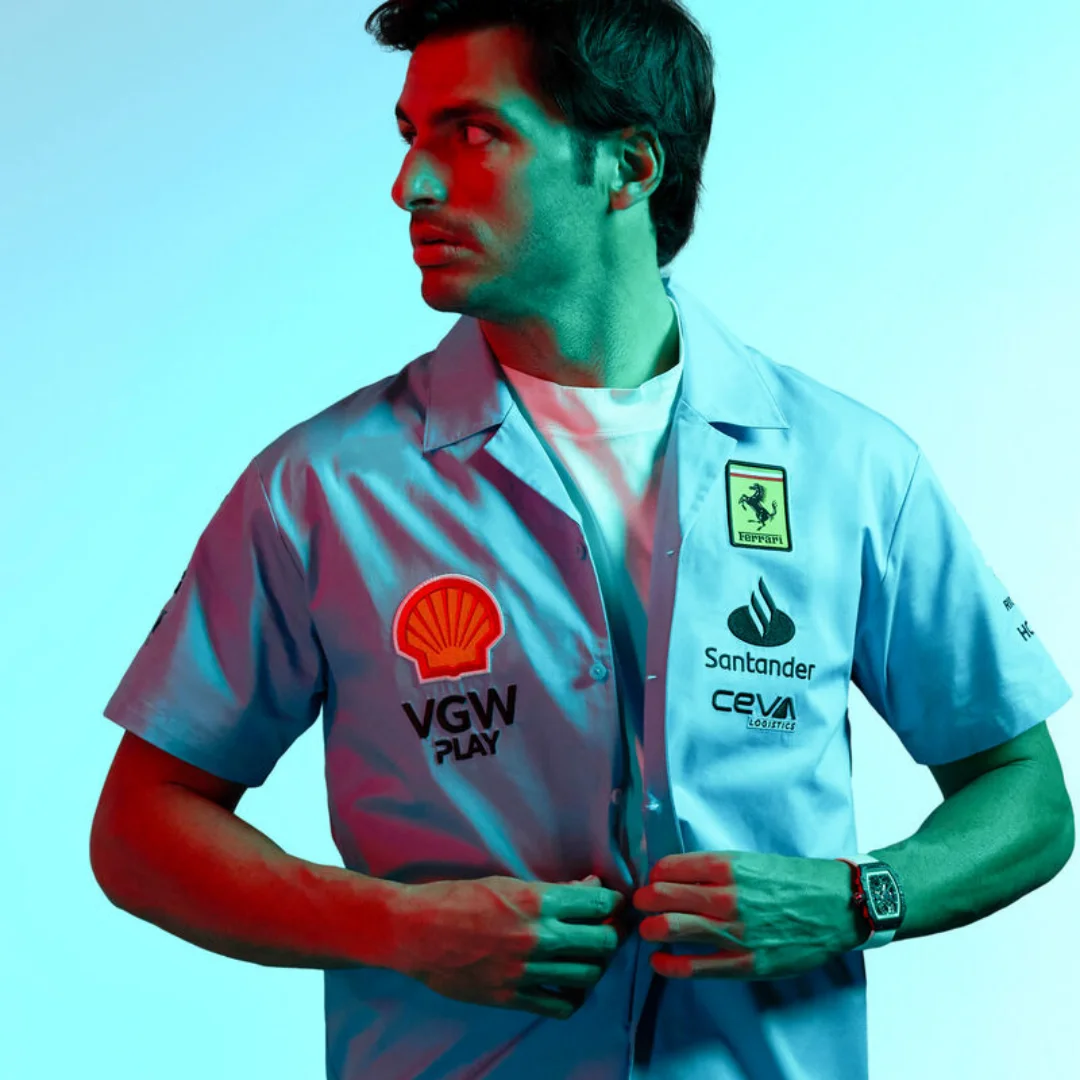 Camiseta del Equipo Scuderia Ferrari para el Gran Premio de Miami 2024, Polo del Equipo de Fórmula Uno Ferrari para el Gran Premio de Miami 2024, Charles Leclerc, Carlos Sainz