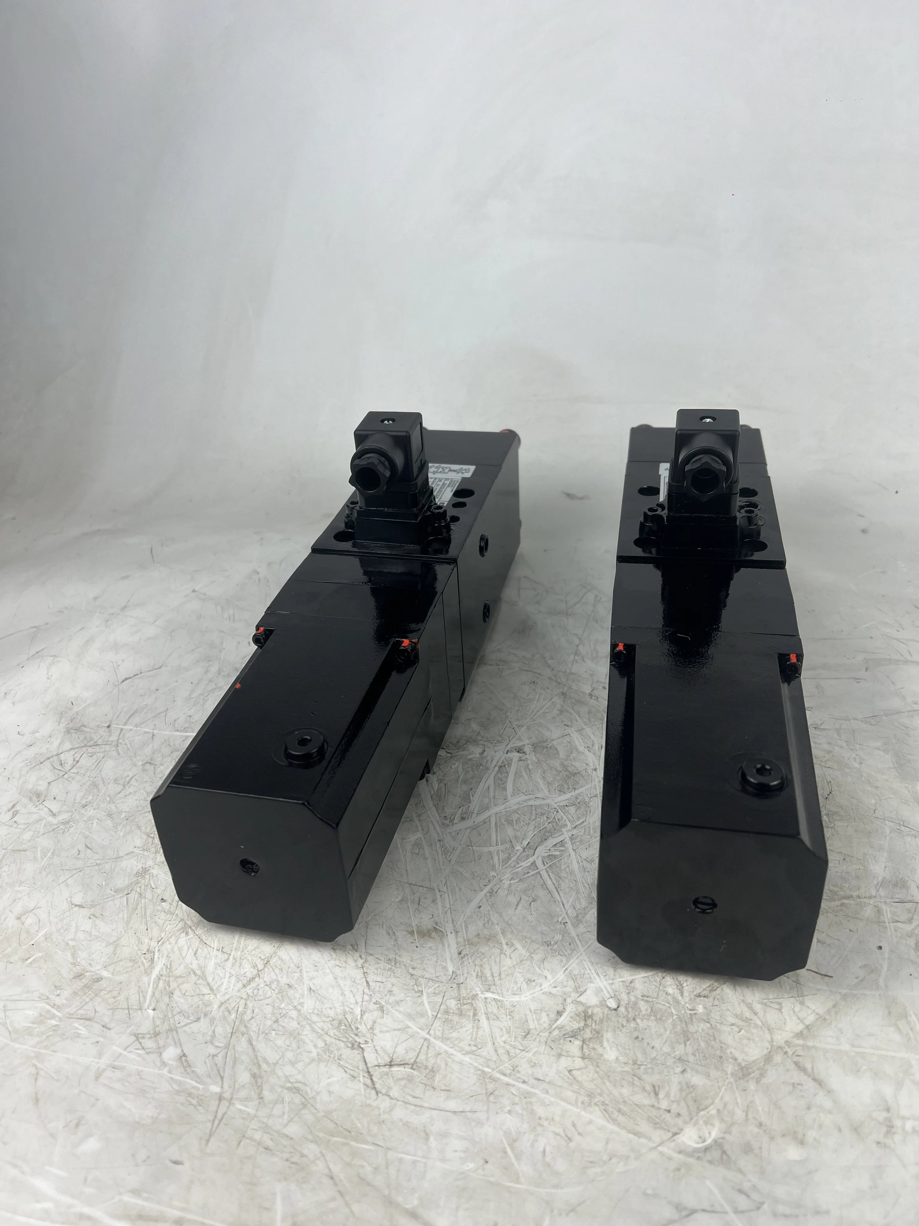SV 1-10/16/315/9 SV1-10/48/315/6/ SV 1-10/4/315/1 Series SV 1-1080506 Hydraulic Servo Valve SV1-10/8/120/1