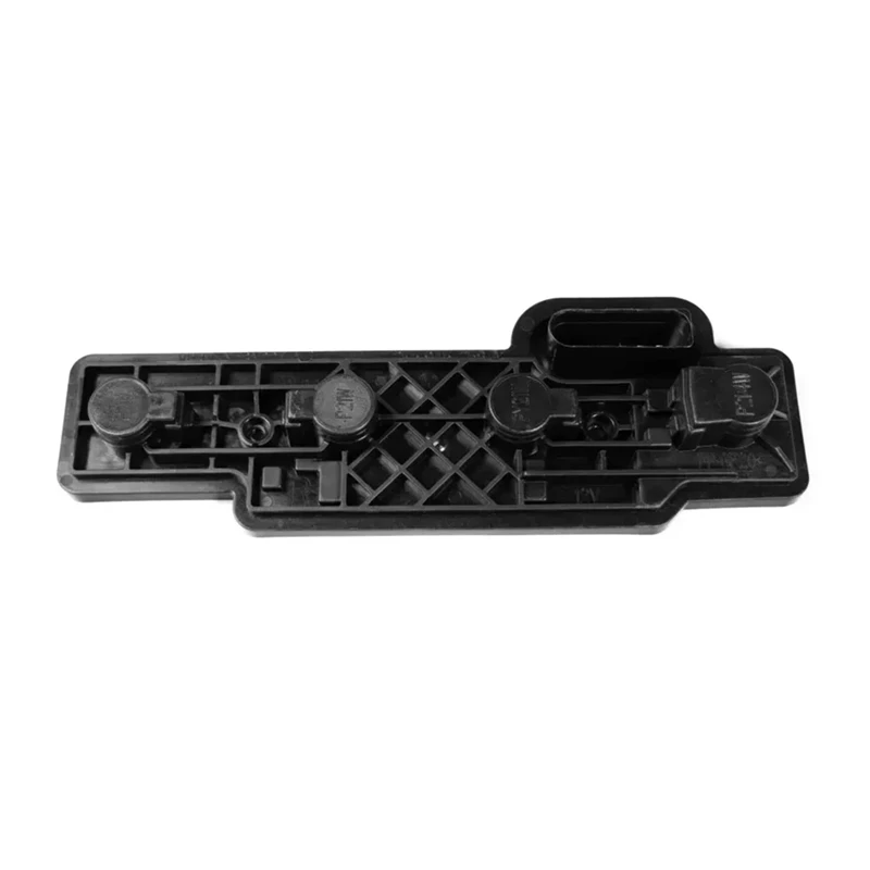 Picture 4: For VW Caddy 2004-2015 Rear Tail Light Bulb Holder Carrier / Tail Light Circuit Board-X67A