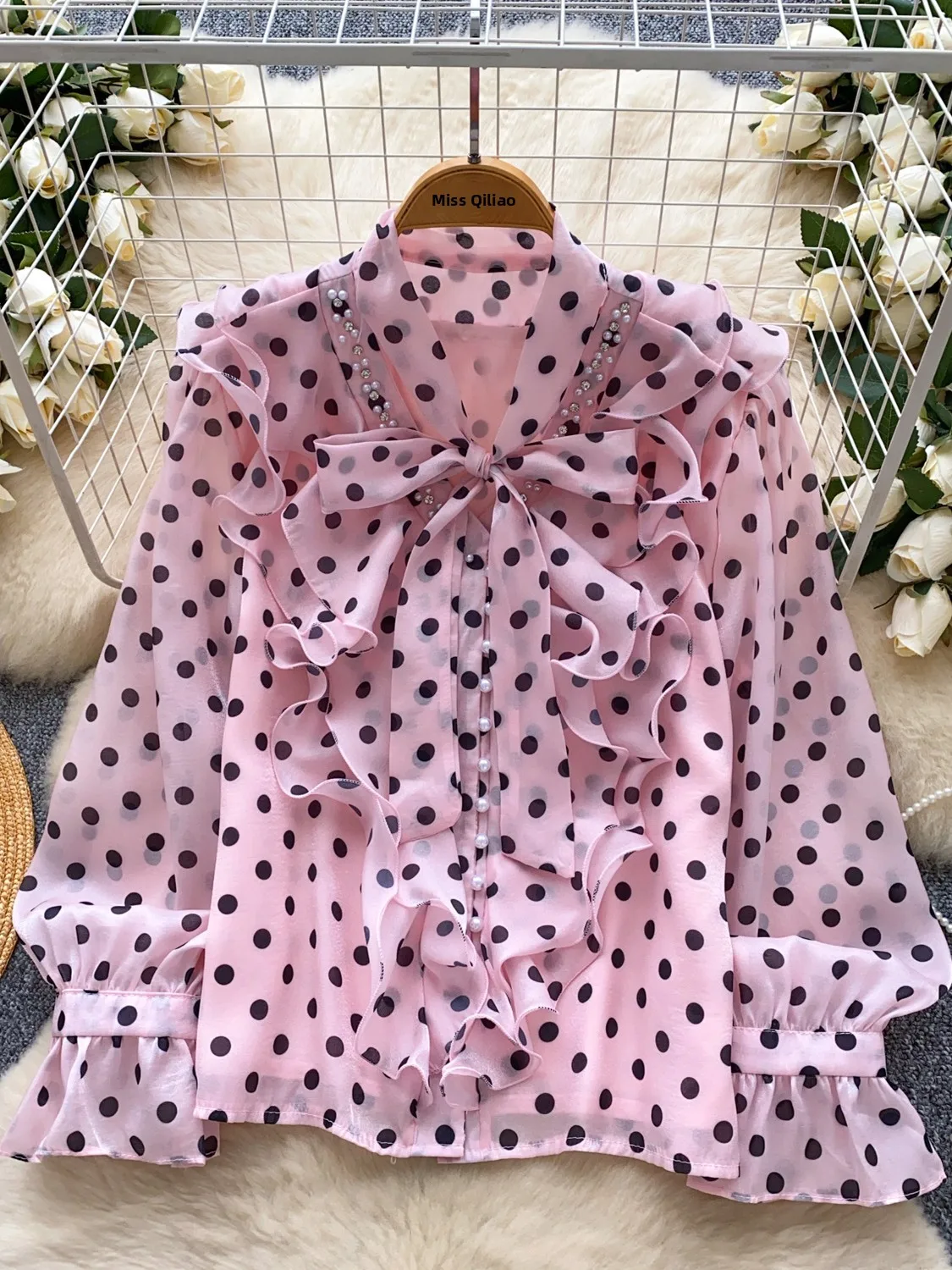 

Retro Court Style Heavy Embellished Knot Tie Long Sleeve Polka Dot Chiffon Top Korean Style Commute Fashion
