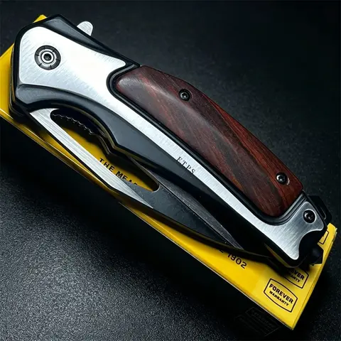 BKDA130 Pocket 58HRC Folding Knife 5Cr15Mov Blade Wooden Handle Outdoor Hunting Knives Survival Camping EDC Tool