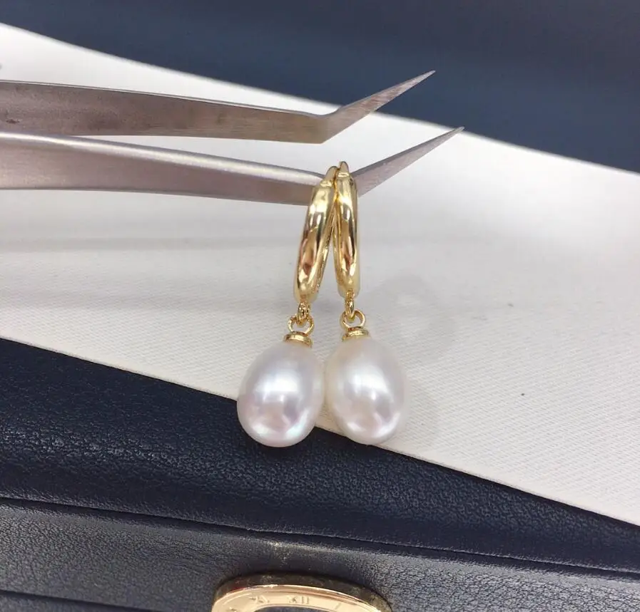 

Elegant Pair of South Sea 10-13mm White Pearl Dangle Earring 925s