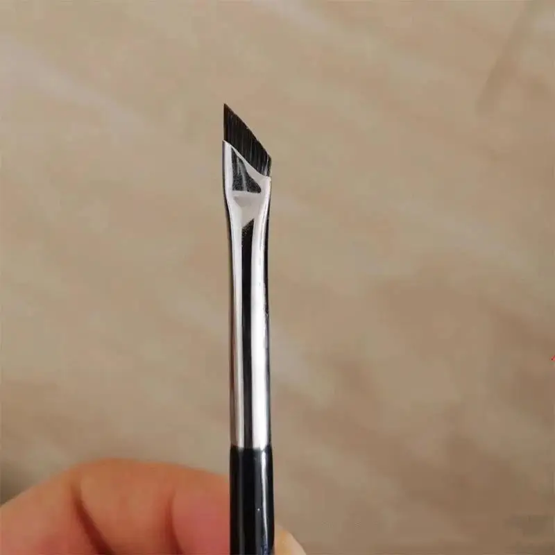 The Upgrade Blade Eyeliner Brush Thin Fine Angle Flat Eyebrow Brush Under The Eyes Place Precise Detail Brush