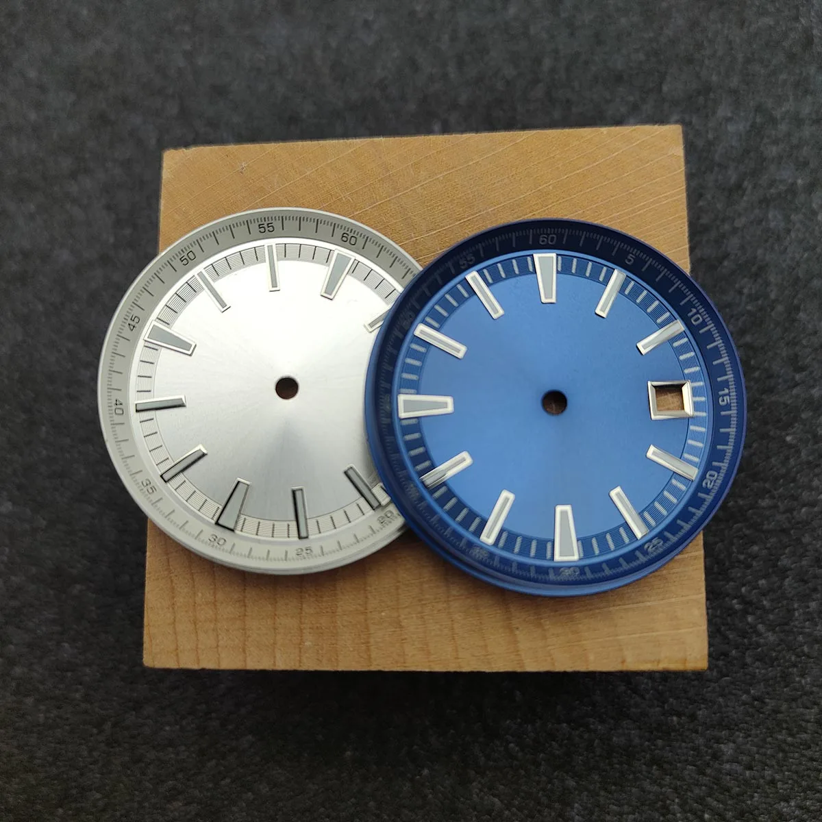 Replacement 33MM Watch Dial Single Calendar Dial Green Luminous Dial for Miyota8215 Movement Watches Modification Parts