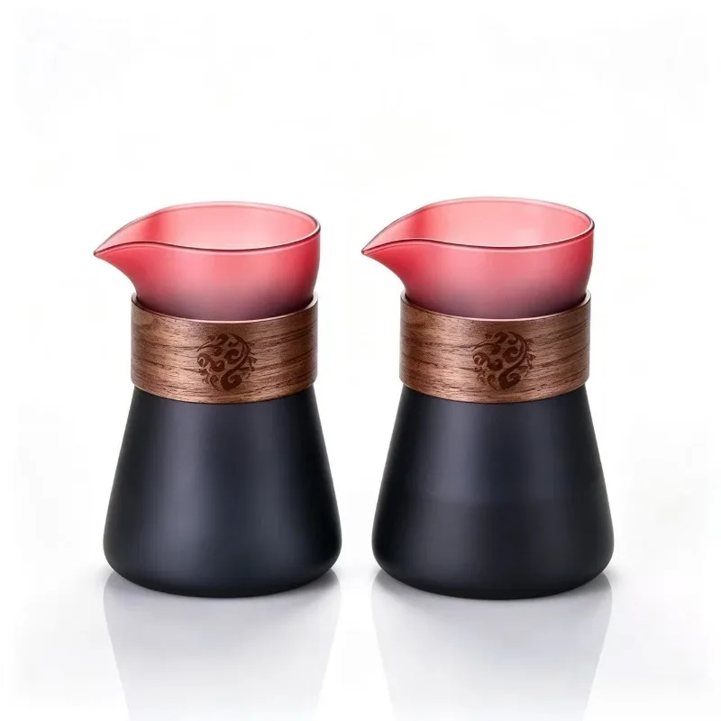 1/2 Pcs Glass Pour Over Coffee Carafe with Wood Heat-Resistant Layer,High Borosilicate Coffee Server Pot for Coffee Maker