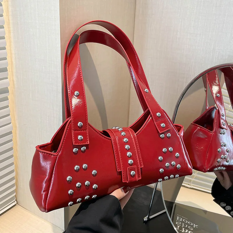 

2026 Women's Satchel Bag Punk Style Oil Wax Leather Handbag Hot Girl Easiest for Match Trendy Cool Rivet Shoulder Bags for Women