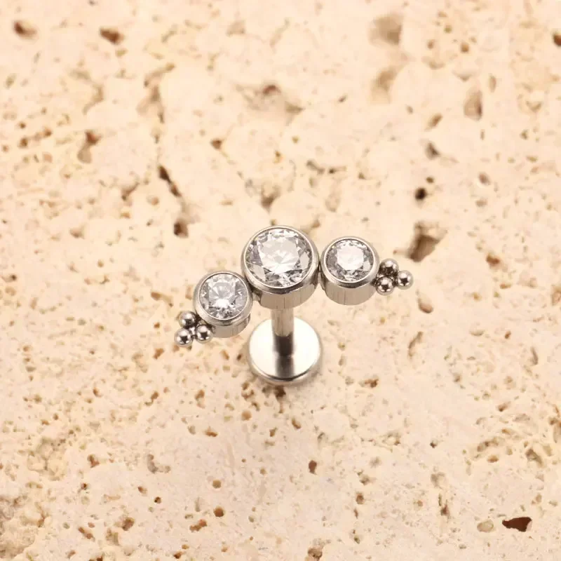 ASTM F136 Titanium Piercing 16/18G Cluster CZ Labret Lip Monroe Cartilage Ear Stud Internally Threaded Conch Ring Helix Piercing