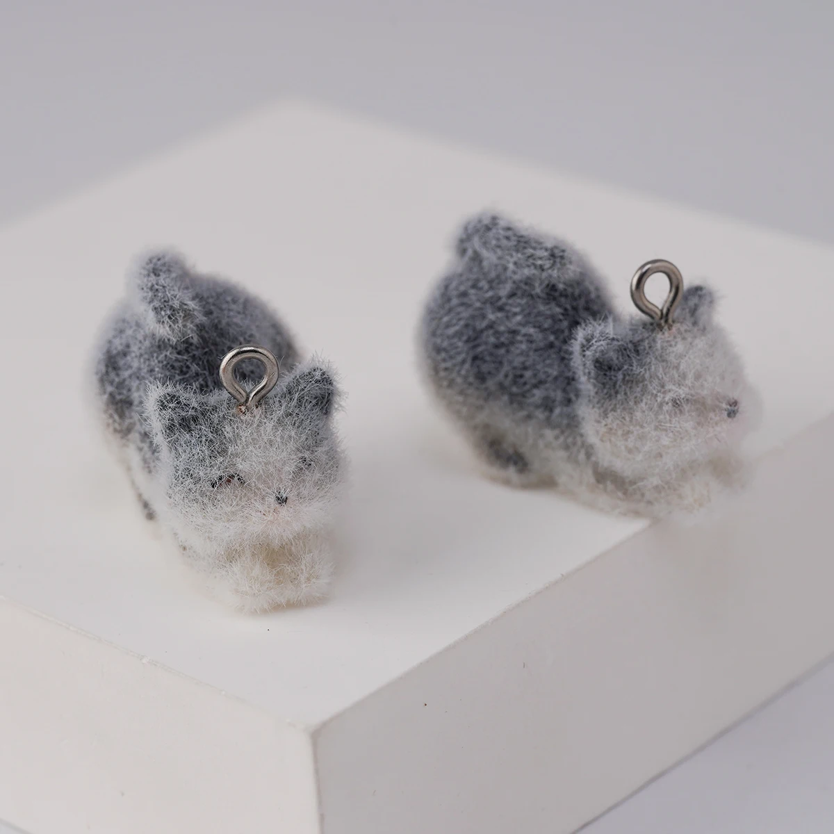 

20pcs Cartoon resin doll Charms cute Flocking animal Pendant for necklace Bag keychain diy crafts Jewelry make Accessories