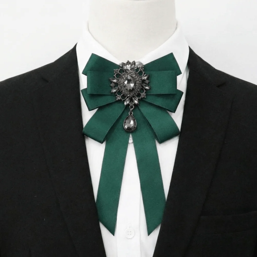 Formal Alloy Bow Tie Pre-tied Rhinestone Necktie Detachable Necktie Shirt Collar Pin Unisex