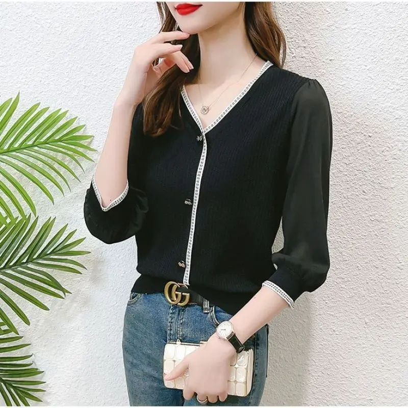 Women's Spring Autumn New V-Neck 3/4 Sleeve Knitted Button Patchwork Fashion Casual Female Clothing Tee Shirt Slim Loose Tops