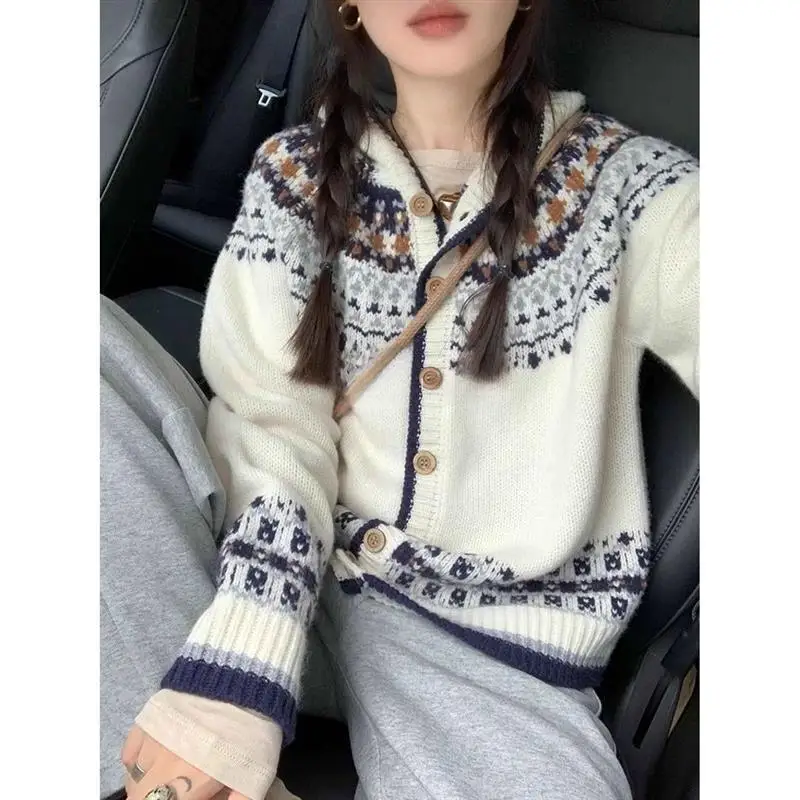 

Soft Knitted Open Cardigan Casual Loose Autumn Winter New Style Small Floral Patterned Chinese Brandless Women's Knitwear