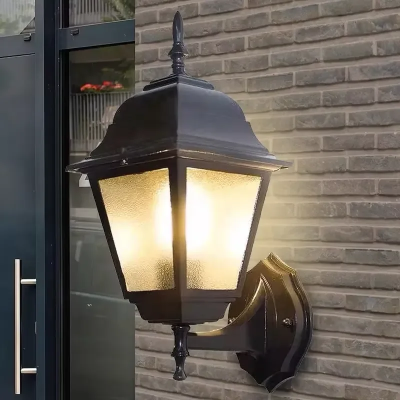 Outdoor LED cylindrical wall lamp, waterproof IP65 for garden and corridor lighting