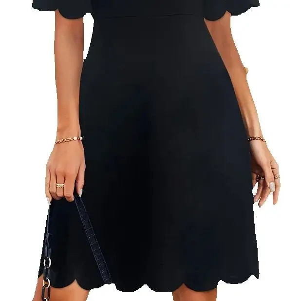 เดรสผ้าโปร่งลายดอกไม้สีพื้นแบบใหม่สำหรับผู้หญิง สไตล์ลำลองสำหรับใส่ในชีวิตประจำวัน แฟชั่นฤดูร้อน ทรงเอไลน์