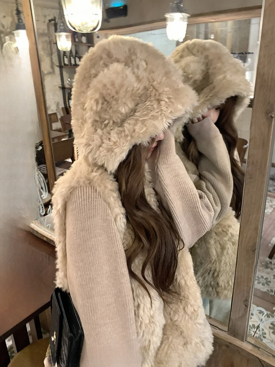 

CallmeEar Winter Thiened Faux Two-Piece Coat Women's Sli Design Polyester Fiber Hooded Zipper Closure Color