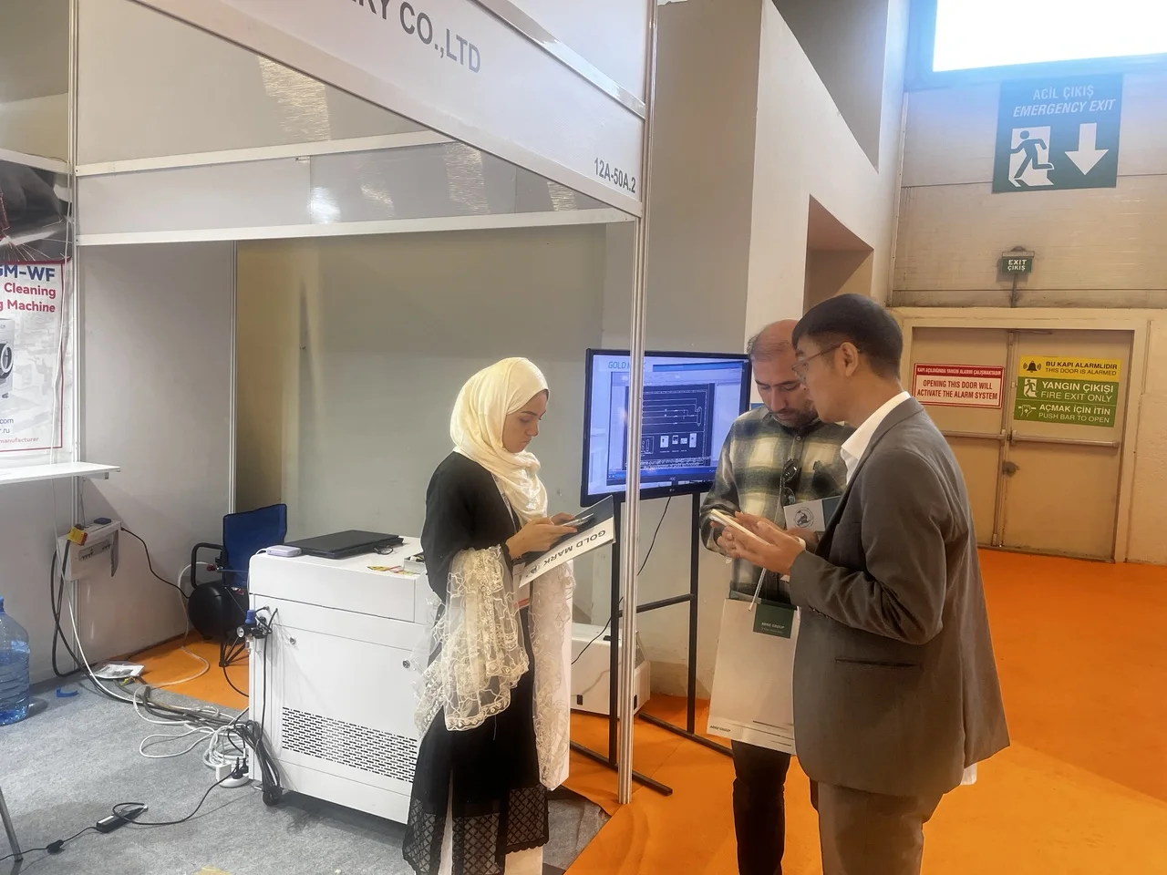 Optional 100w 300w 500w Pulsed Laser Cleaner Cleaning Machine Laser Cleaner Laser Rust Removal Machine