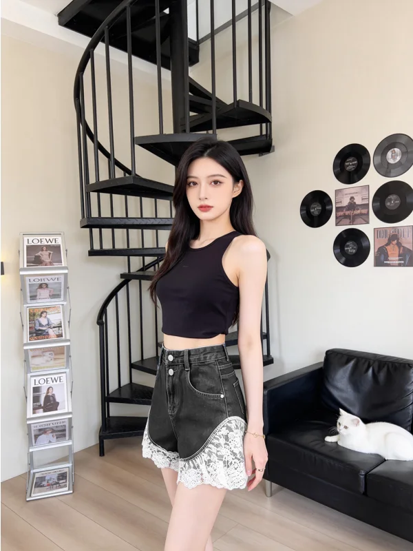 Sweet Lace Trimmed Denim Shorts Casual Loose Wide Leg Women's Summer Slimming High Waist Straight Leg Jeans Casual Style