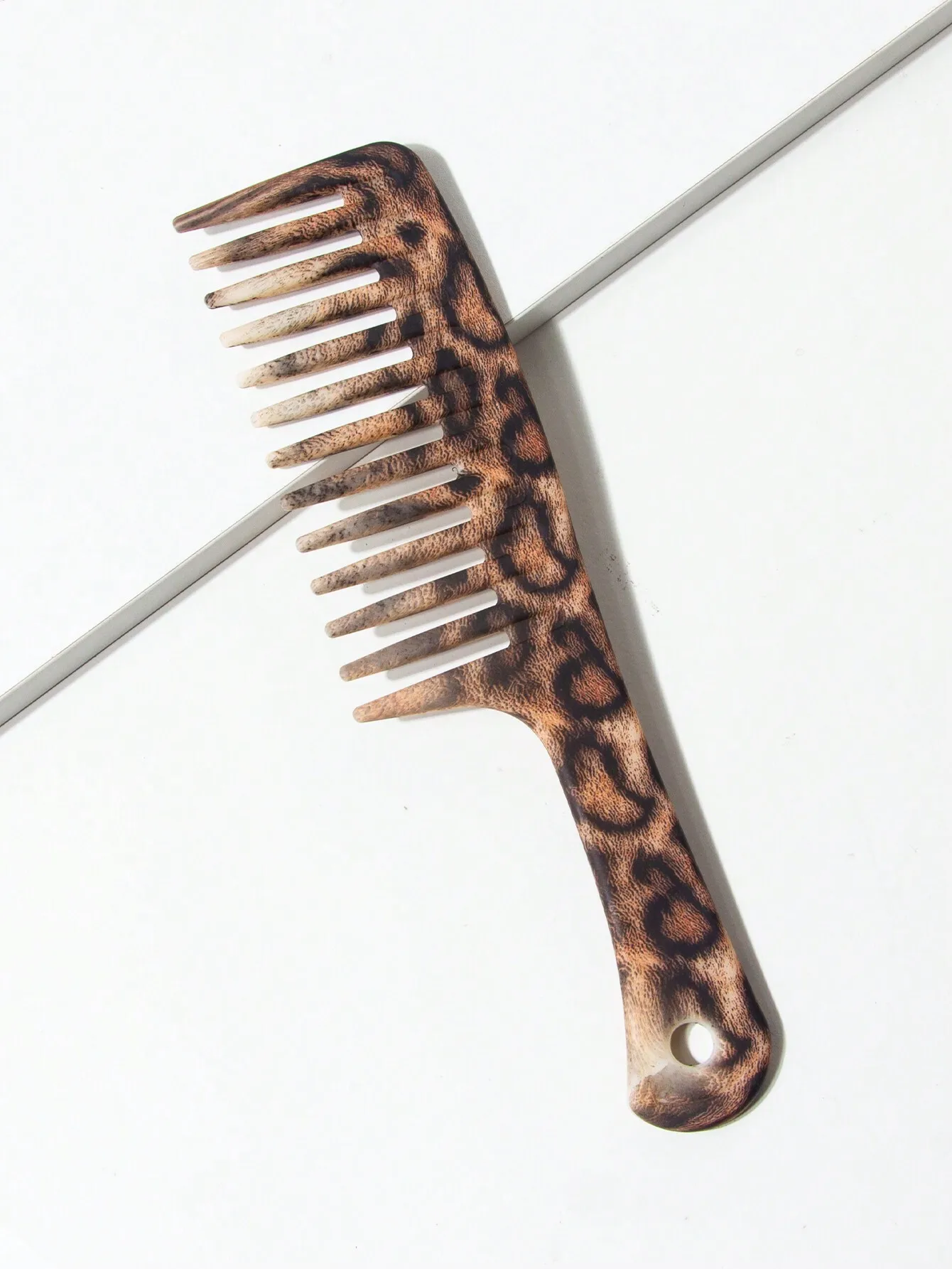 

1Pc Leopard Print Wide Tooth Comb, Portable Detangling Hair Comb, Anti-Static Styling Comb for Curly Hair, Travel & Home Use