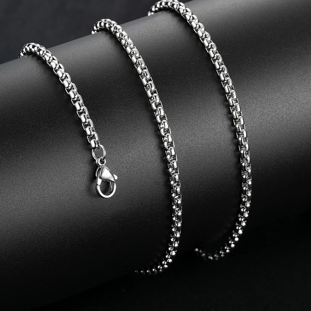 Cylindrical Aromatherapy Essential Oil Diffuser Necklace Storage Bottle Stainless Steel Pendant Fashion Perfume Lockets Jewelry