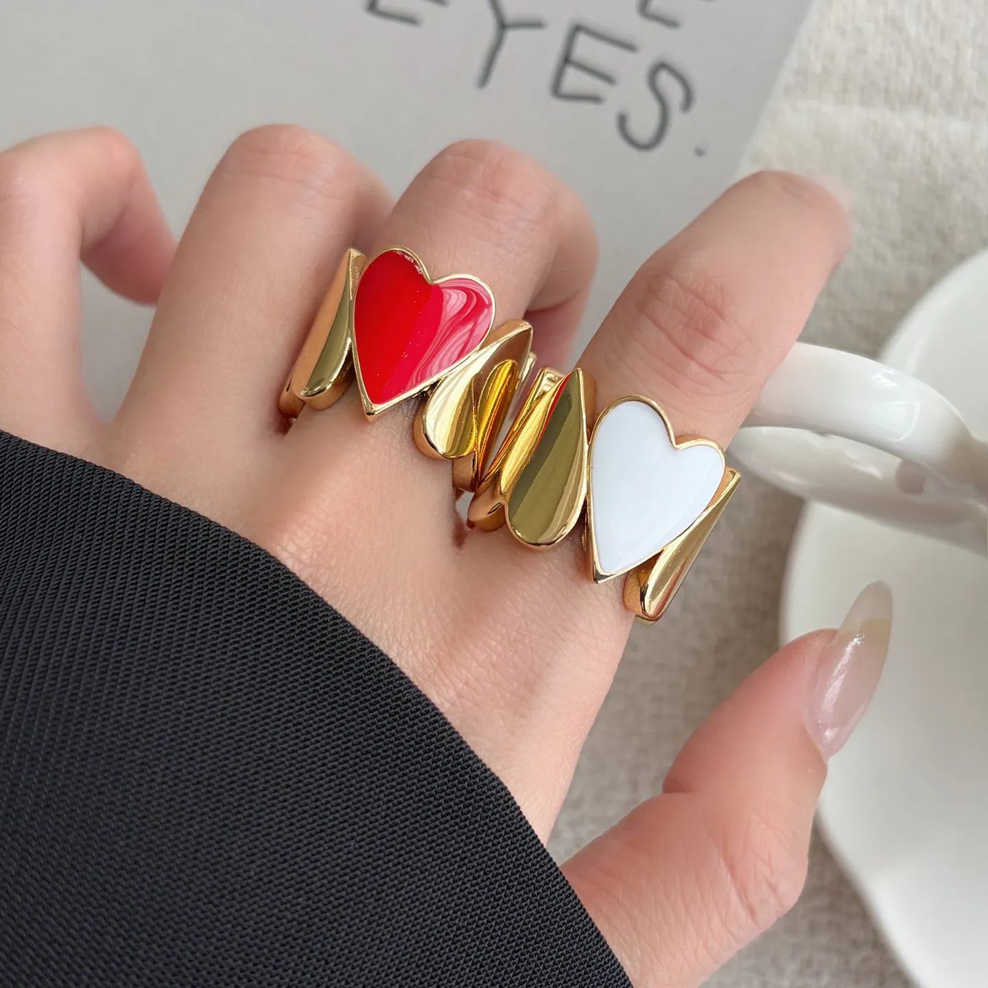 

Vintage Enamel Multi Heart Patchwork Wide Ring Women Niche Design Light Luxury Open Finger Jewelry