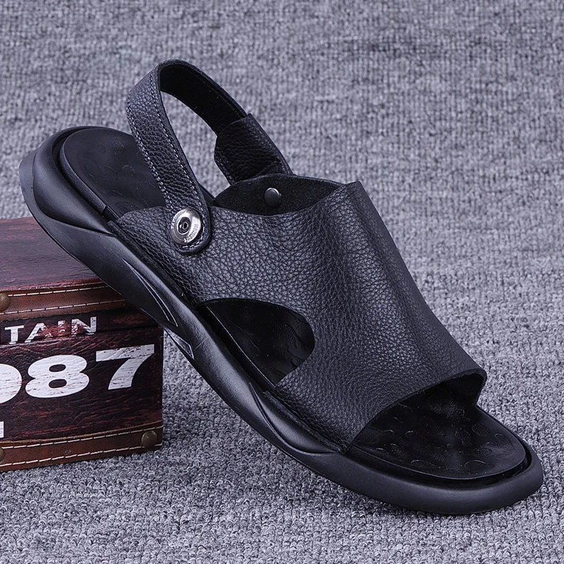 

Leather Men's Sandals Breathable Outdoor Beach oes Summer New Sle Cowhide Driving Two-Way Outdoor Indoor Slippers
