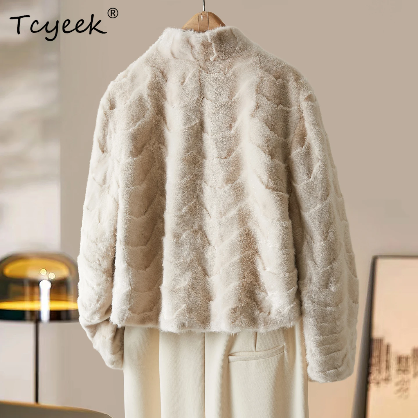 

Tcyeek Real Mink Fur Coat Women Winter Clothes Real Fur Jacket Patchwork Mink Womens Coat Warm New in Coats Fourrure Femme