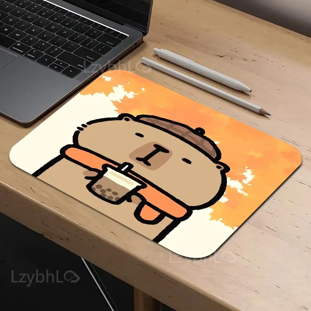 

Kawaii cartoon mini capybara Mouse Pad Small Gamer Desk Mat Square Gaming Office Rug HD Mousepad PC Rubber Keyboard Table Mats