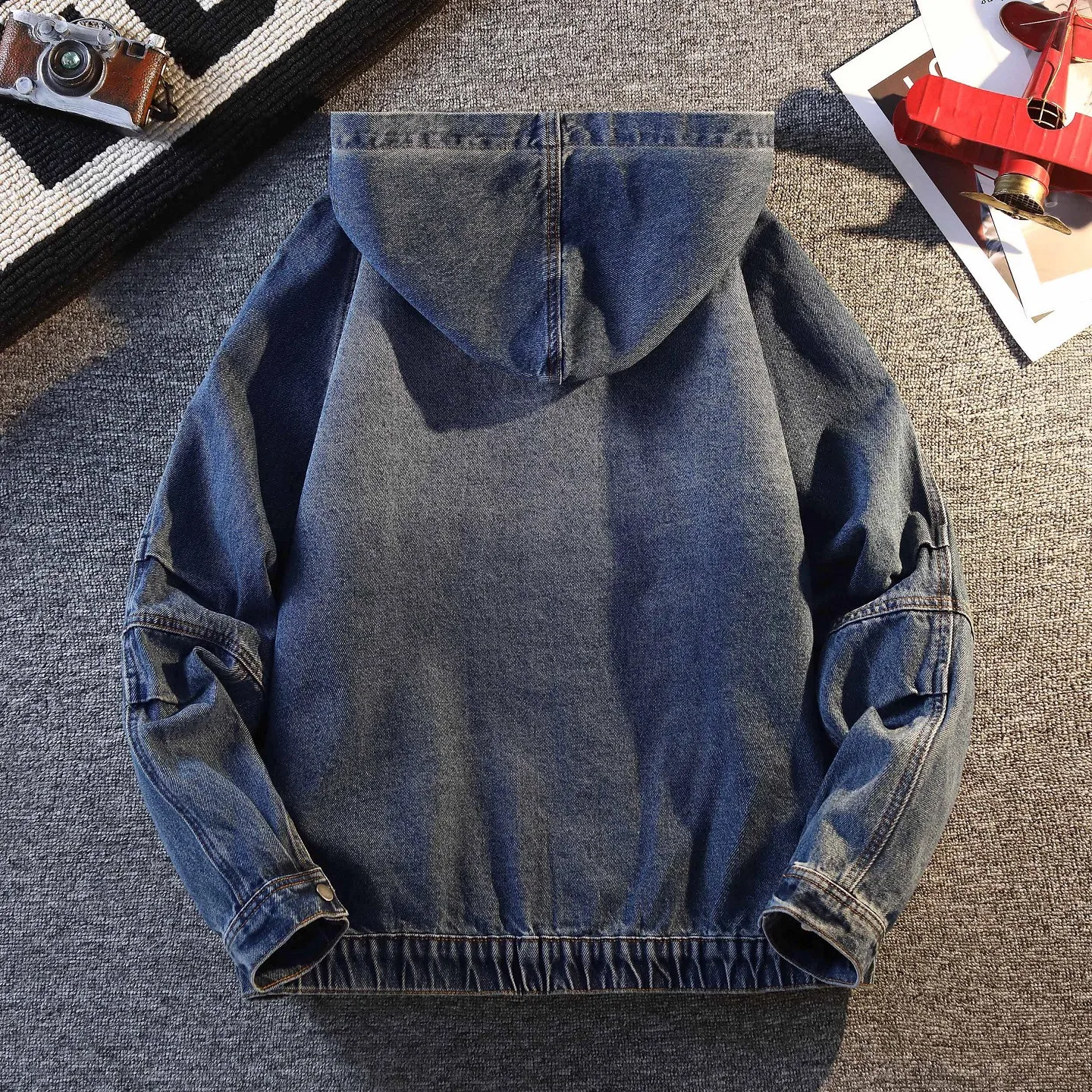 Spring Autumn Fashion Hooded Denim Jackets Men Solid Loose Denim Hooded Coats Male Vintage Style Streetwear Cotton Denim Jacket