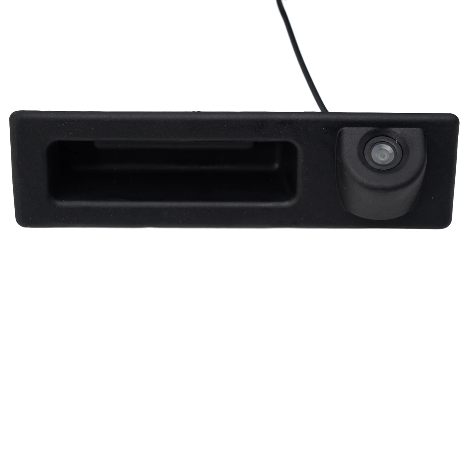 

High Resolution Backup Camera for BMW 3 F30 F31 F34 4 F32 F36 F82 5 For F10 F11 F07 170 Degree Viewing IP67 Protection