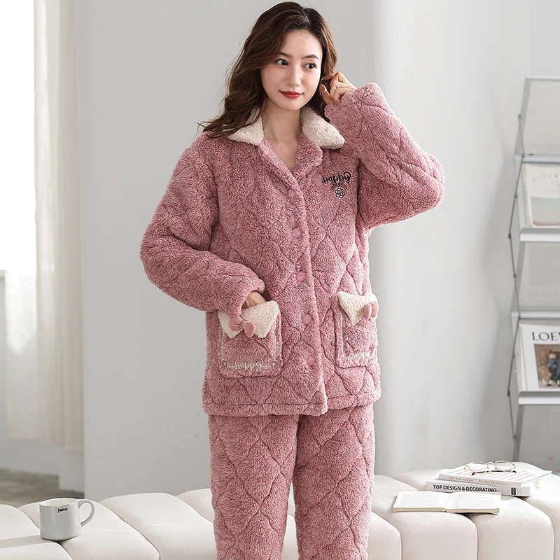 

Thickened flannel women's pajamas cardigan cute bow decorative pocket for warmth and comfort Coral velvet women's pajamas