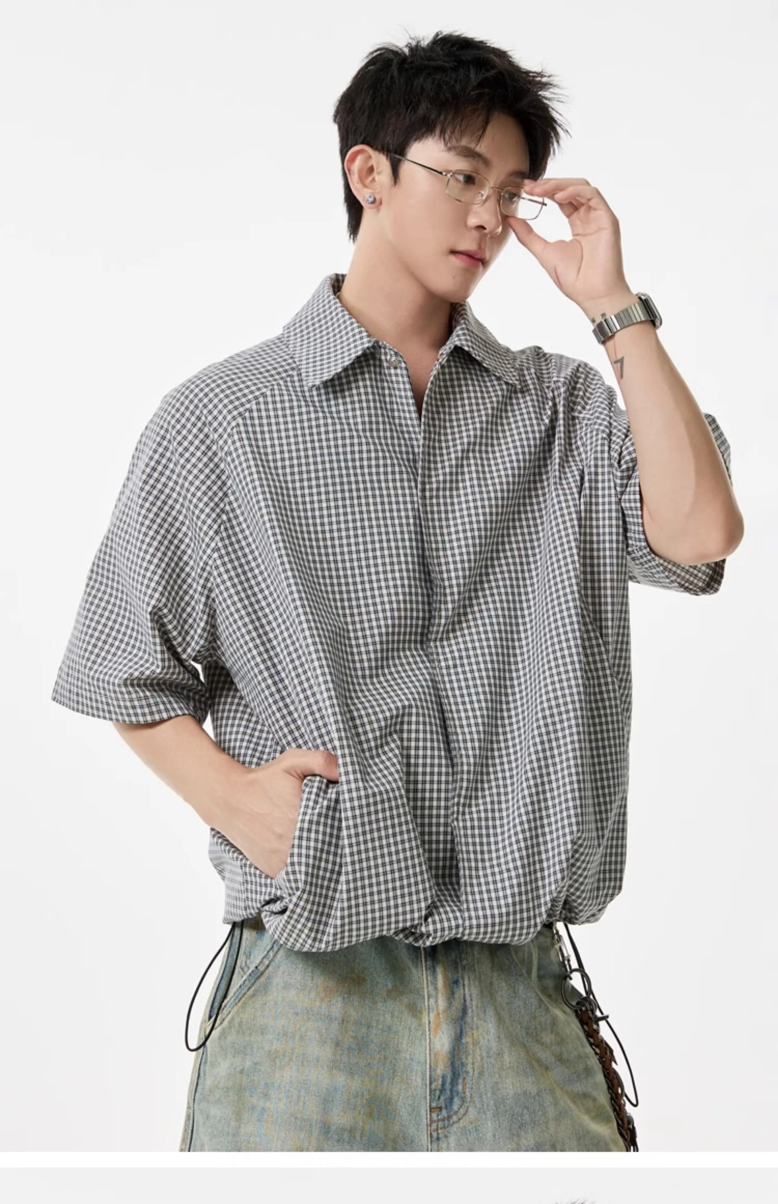 2025 Summer Japanese Retro Style Plaid Short Sleeve Men's Black Navy Blue Shirt Loose Draped Trendy White Blue Shirt