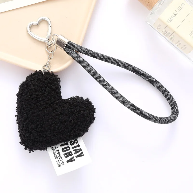 Autumn and winter new plush love bag pendant mobile phone case keychain accessories colored peach heart mobile phone lanyard
