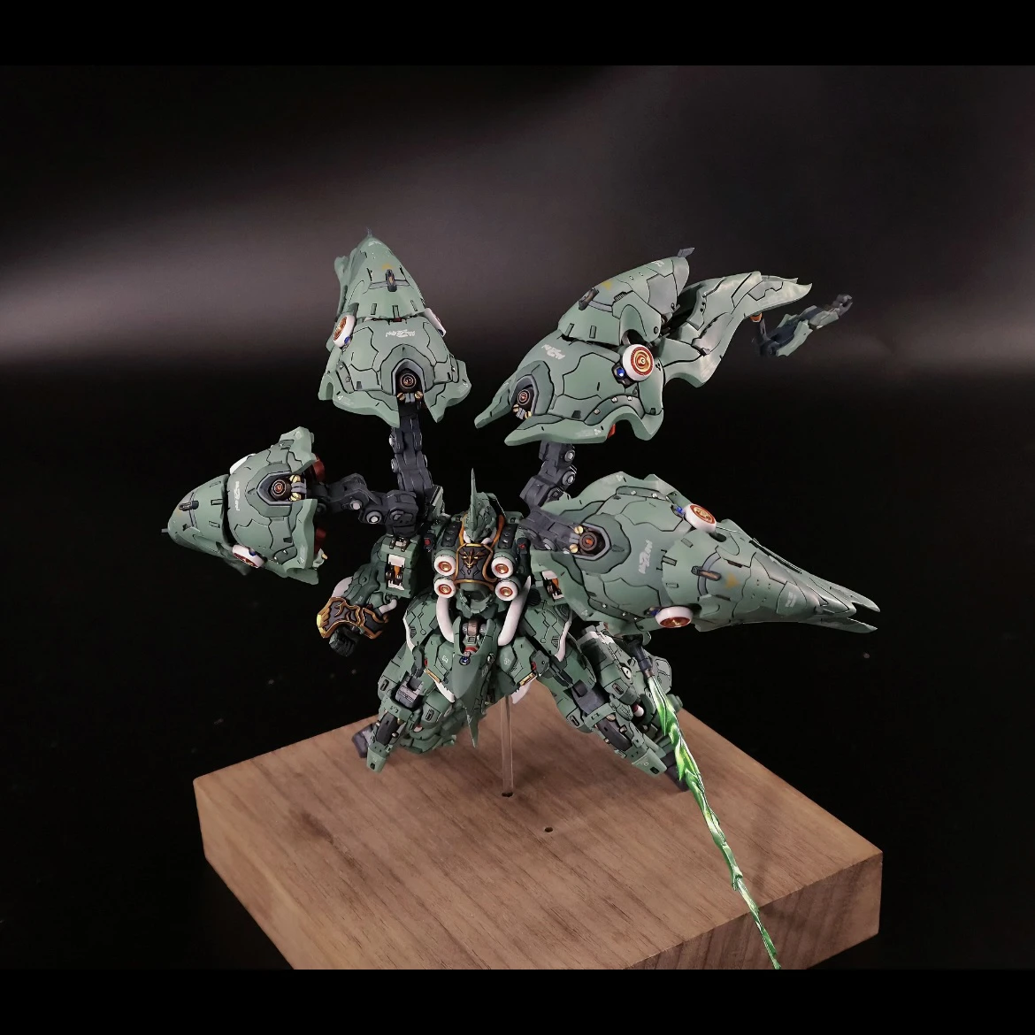 

Unpainted Artifact Statuette in VN Sle Large Pepper Print Piece Requires Coloring Samurai Robot Model Kit for Collectors