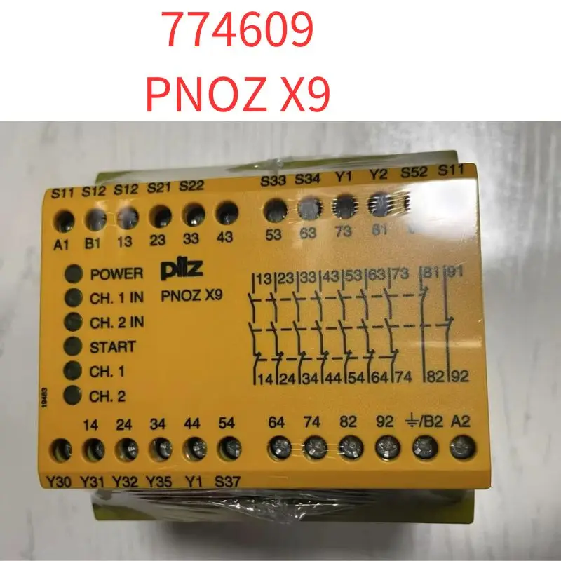 

Совершенно новое реле безопасности PNOZ X9 774609 24VAC 24VDC