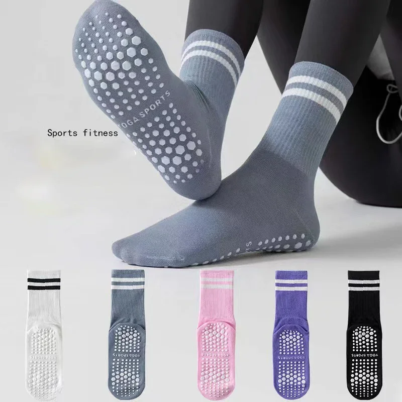 5 Pair Women's Mid-Calf Non-Slip Yoga Socks Breathable Sweat-Wicking Floor Socks for Pilates Dance Workout Gym Fitness Training