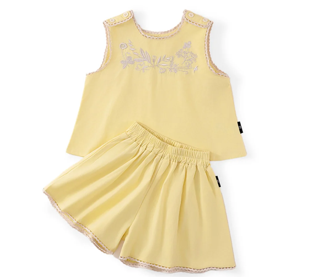 

Girls Floral Embroidery 2Pcs Summer Outfit Toddler Lace Trim Sleeveless Top And Shorts Set Kids Casual Ensemble